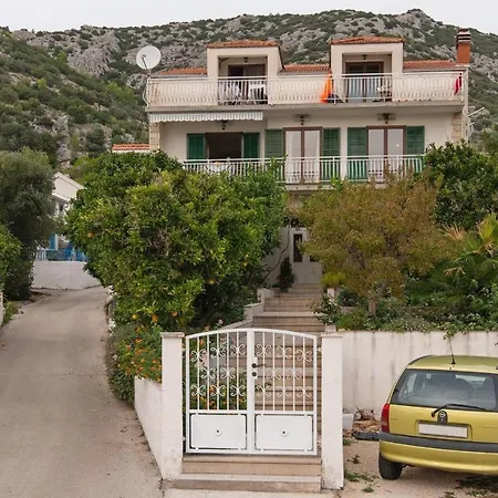 Viganj 16259b * Trstenik (Dubrovnik-Neretva)